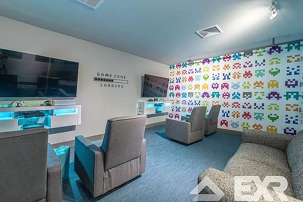 Rented by The KCI Group | media 42