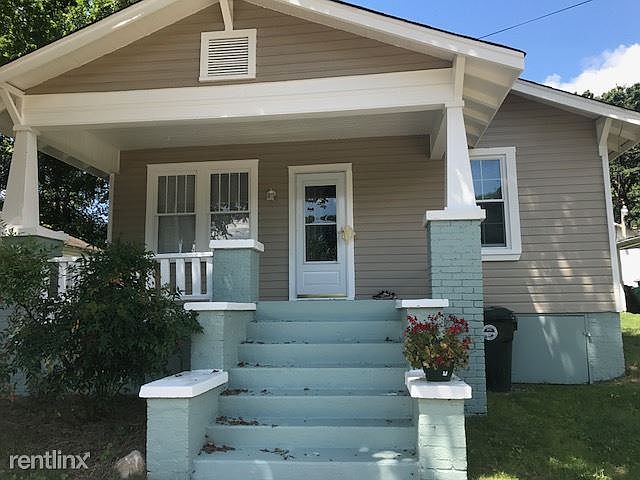 1st image of 303 Hillsview Dr