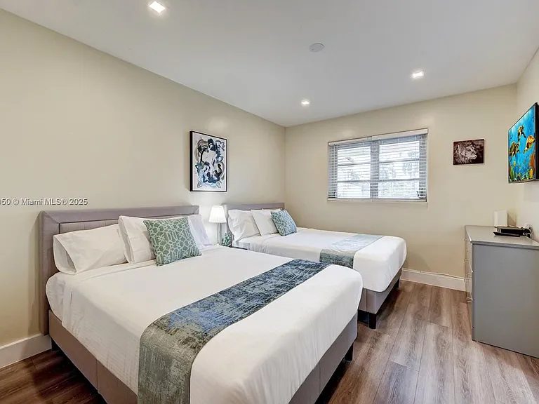 801 Harrison St — Photo 21