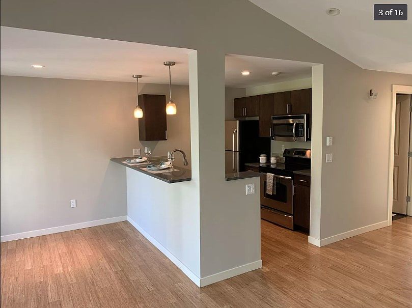 1st image of 15152 NE 82nd St Unit 302
