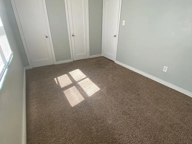 3930 Roswell Dr — Photo 11