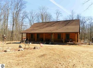 3806 Pocohontas Trl, Harrison, MI 48625