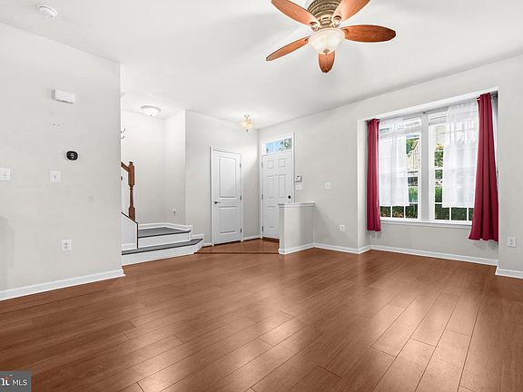 3rd image of 4610 Alliance Way