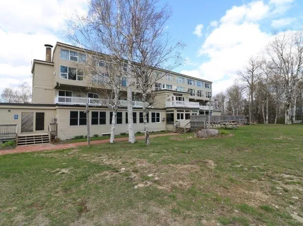 219 Commons Circle #219, Carrabassett Valley, ME 04947