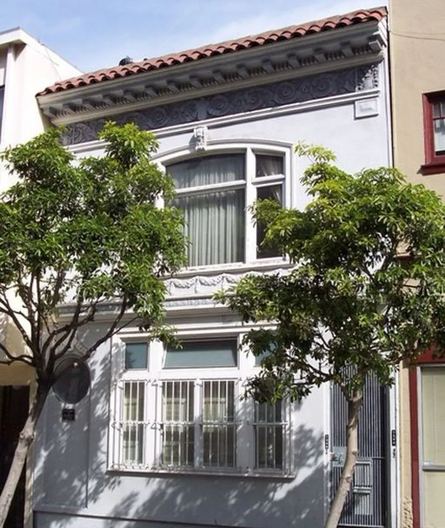 Pacific and Lynch — Photo 1