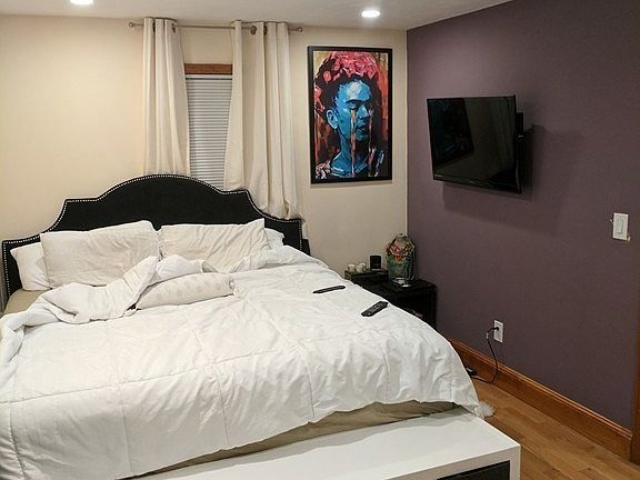 5th image of 9 Wellington Pl #1