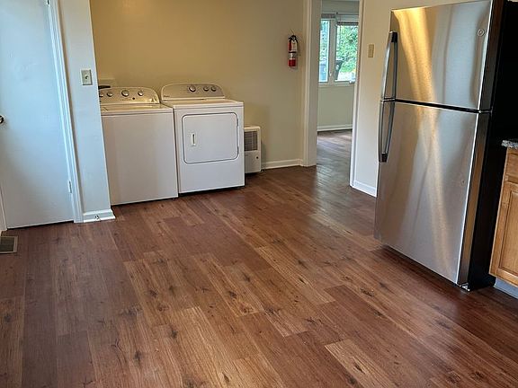 5th image of 314 W 16th St #100