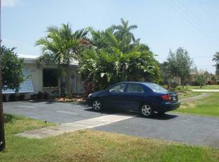 1921 NE 43rd St, Oakland Park, FL 33308