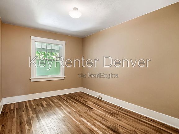 3rd image of 1532 Jackson St