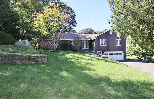 16 Fado Ln Photo 1