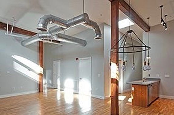 4th image of 17 Willow St #501