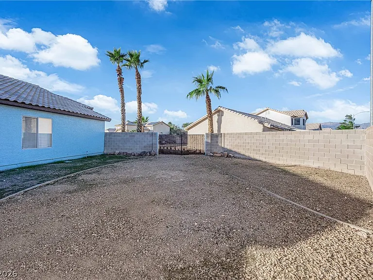 4016 Angel Face St — Photo 36