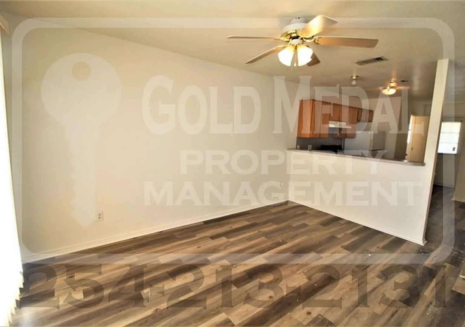 4509 Deek Dr — Photo 2