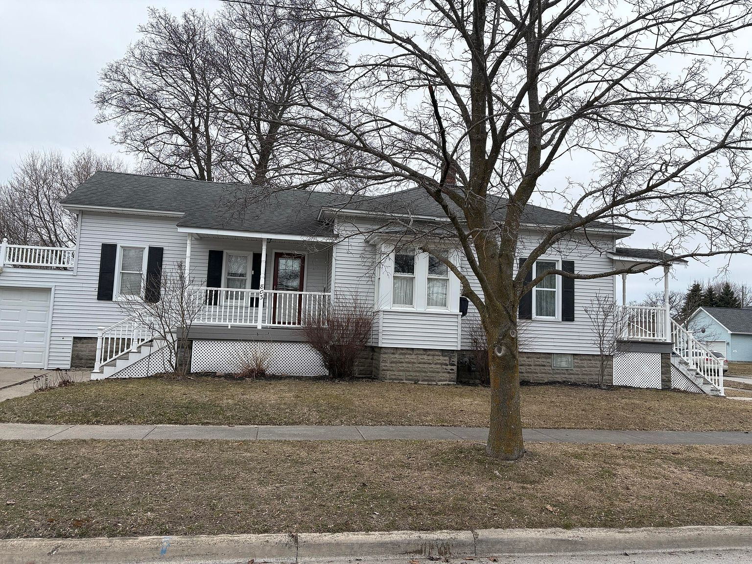 803 S 4th Ave, Alpena, MI 49707 | Zillow