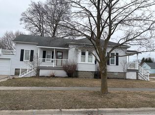 803 S 4th Ave, Alpena, MI 49707