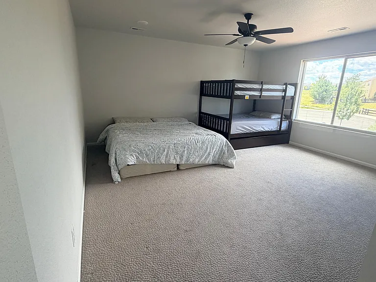 11417 Crater Lake St — Photo 32