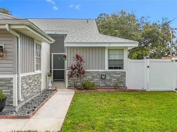 3253 Latana Dr, Palm Harbor, FL 34684