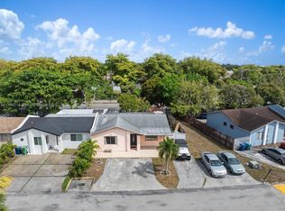 5245 NW 198th Ter, Miami Gardens, FL 33055