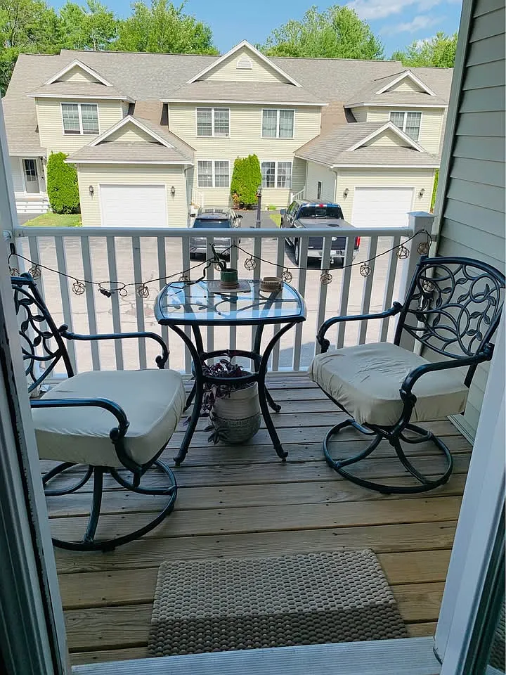 3 bed, 1682 sqft, $2,500 — Photo 3