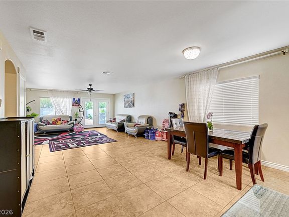 3rd image of 1119 Emerald Stone Ave