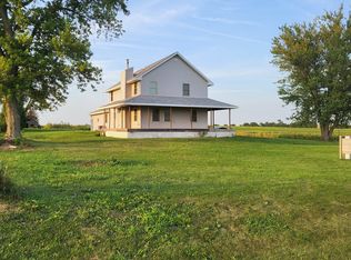 3326 Hayes Rd, Steward, IL 60553