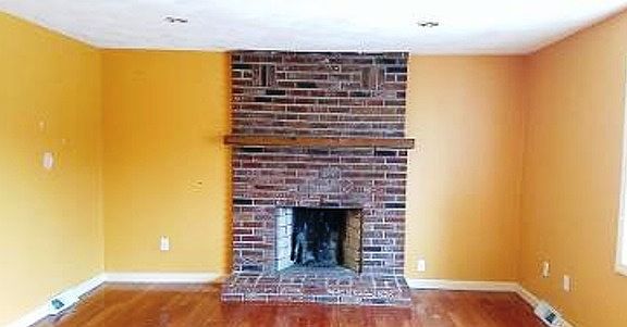 5th image of 99 Klondike Ave