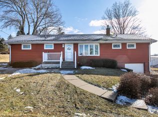 9934 Arizona St, Dubuque, IA 52003