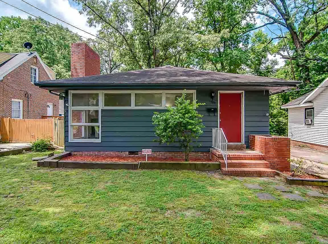3 bed, 1128 sqft, $750 — Photo 1