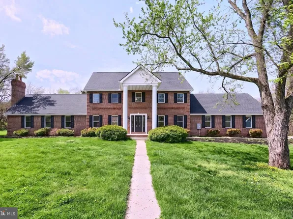 1070 Fish And Game Rd, East Berlin, PA 17316
