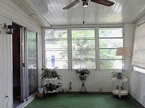 3rd image of 1166 Fern Ln