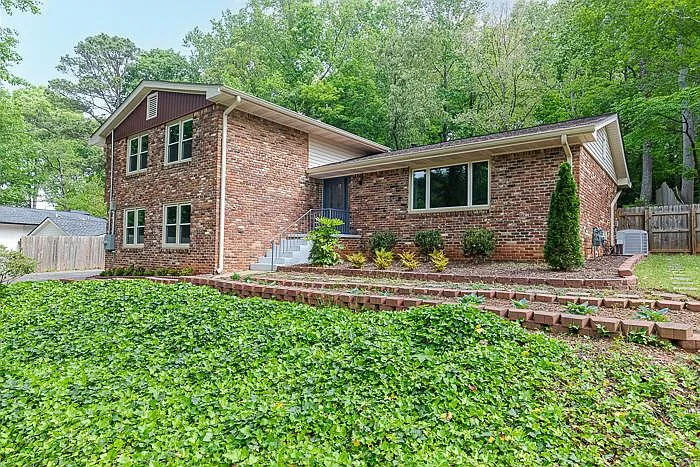 1434 Bubbling Creek Rd