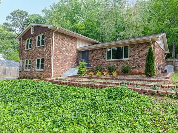 1434 Bubbling Creek Rd, Atlanta, GA 30319