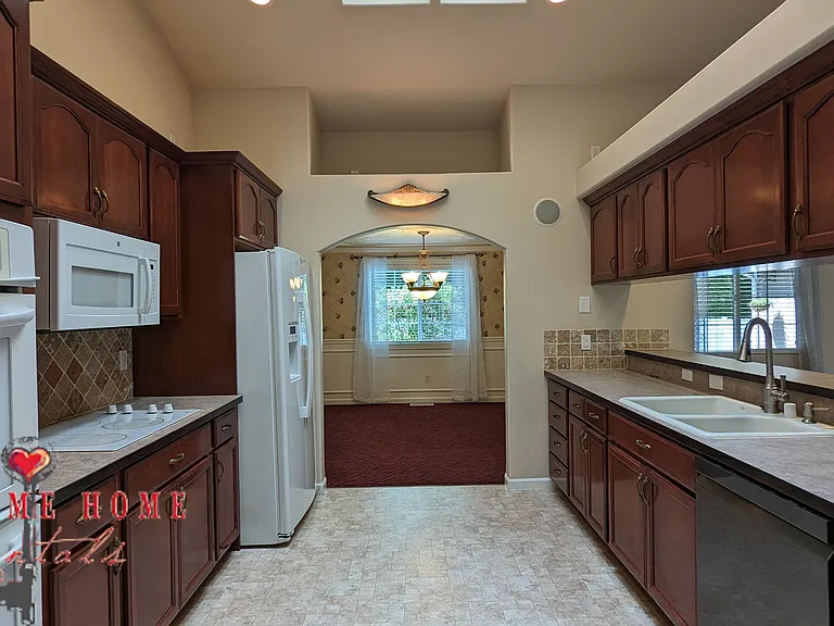 2431 Tyndell Cir SW #2431 — Photo 46