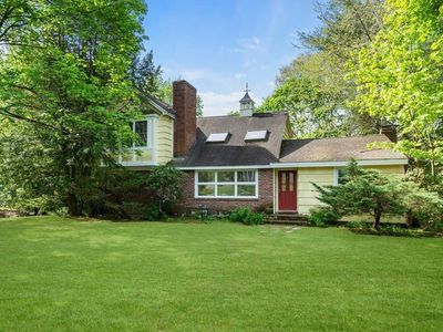 35 Bemis St, Weston, MA, 02493