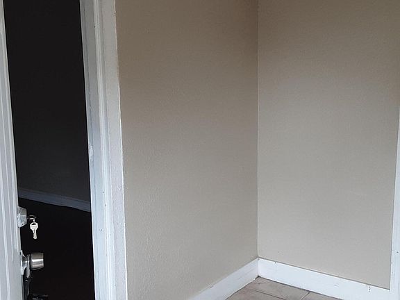 3rd image of 2436 Coleman Ct