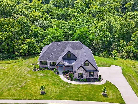 2nd image of 125 Hickory Meadows Dr