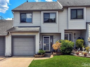 84 Lexington Cir, Matawan, NJ 07747
