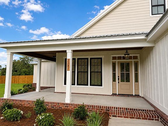 2nd image of 3047 Mary Powell Way