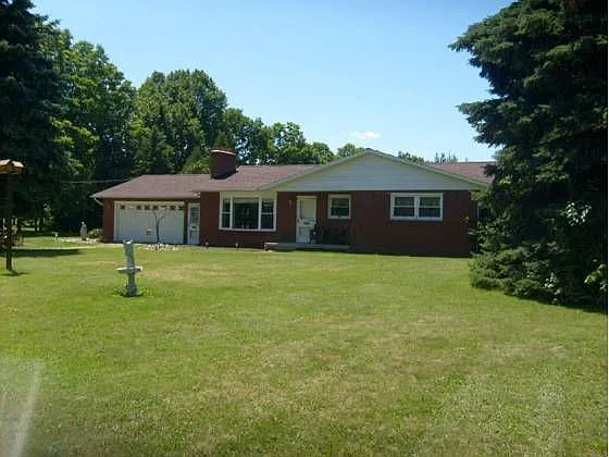 12126 Gage Rd photo 1