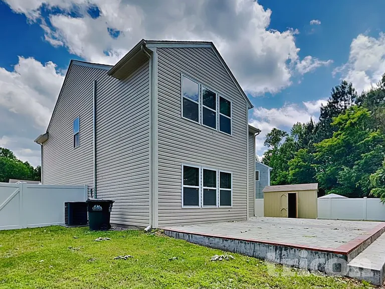 1512 Cherry Park Dr — Photo 22