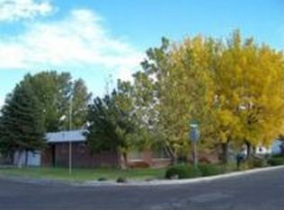 4 S Mountain View Ave, Yerington, NV 89447