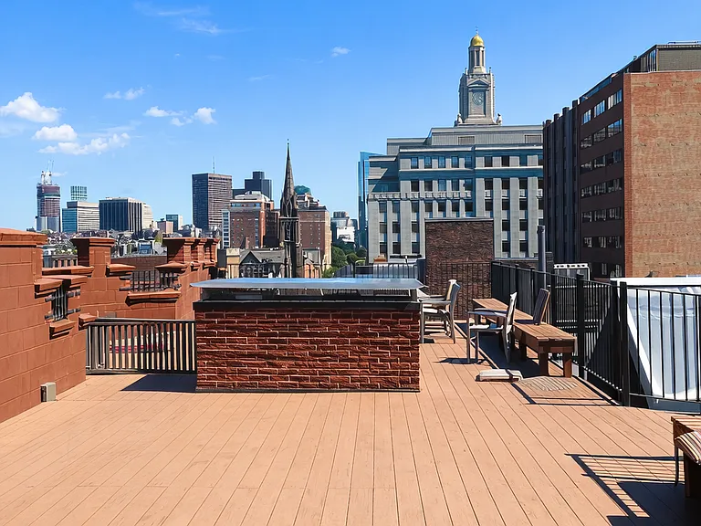 271 Dartmouth St #4K — Photo 5