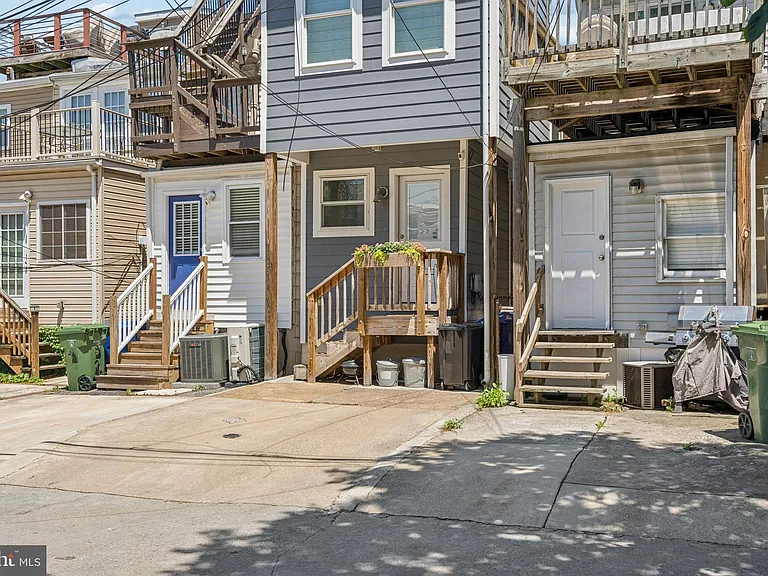 1228 Patapsco St — Photo 46
