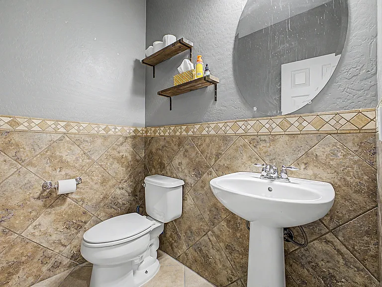 29752 W Amelia Ave — Photo 18