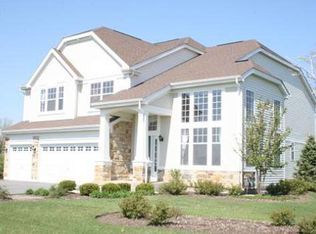 1922 Raintree Rd, Yorkville, IL 60560