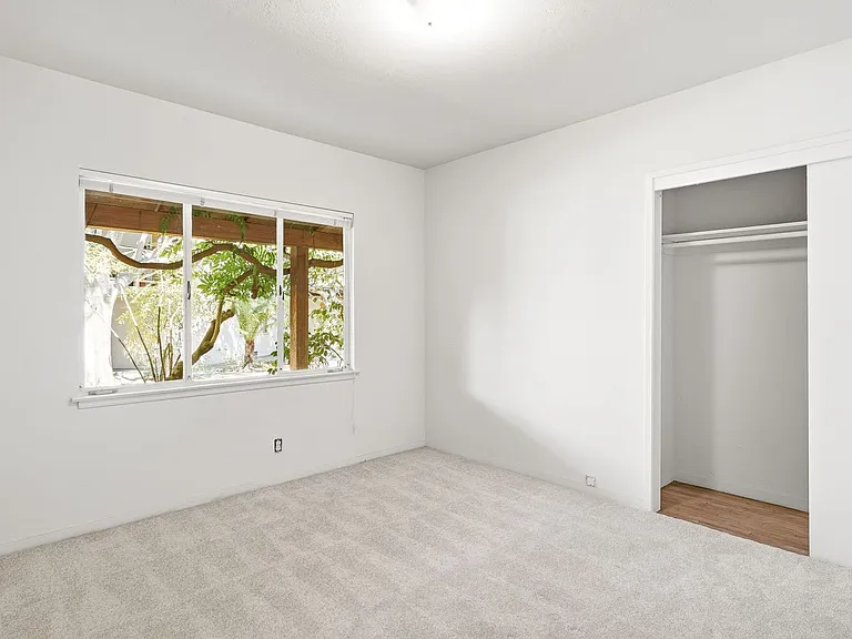 857 Park Drive — Photo 13