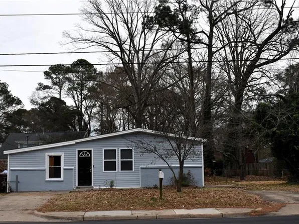 1209 Sparrow Rd, Chesapeake, VA 23325