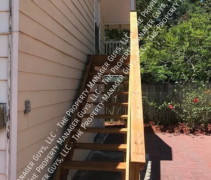 312 Osceola Ave #A — Photo 2