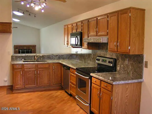 1335 N 86th Way — Photo 4