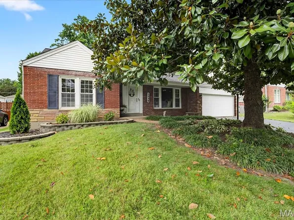 1239 Carol Ann Pl, Saint Louis, MO 63122